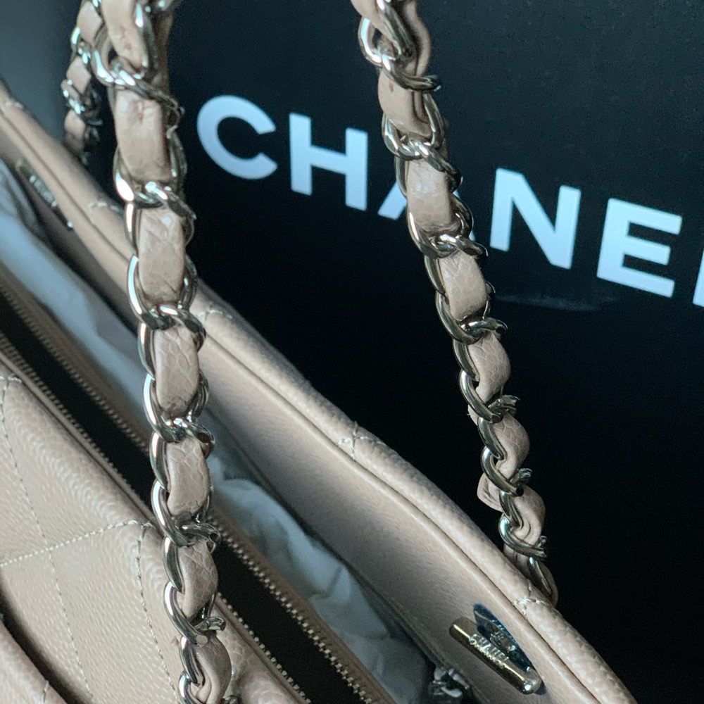 Chanel Timeless Soft Tote - Picture 8 of 8
